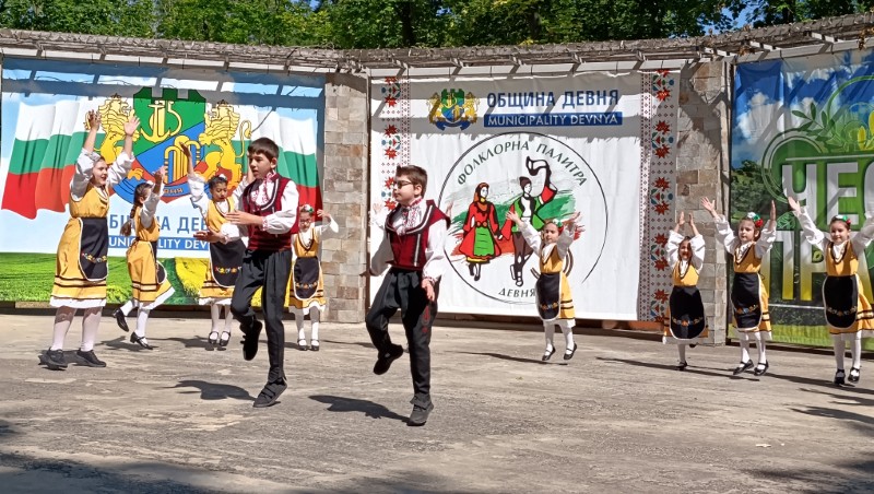 Devnya Folklorna palitra 2026 scena 5