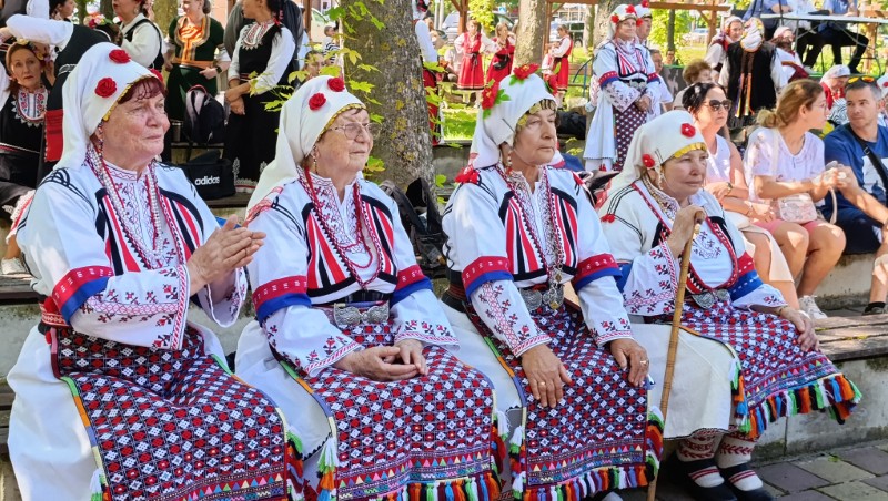 Devnya Folklorna palitra 2026 uchastnici 3
